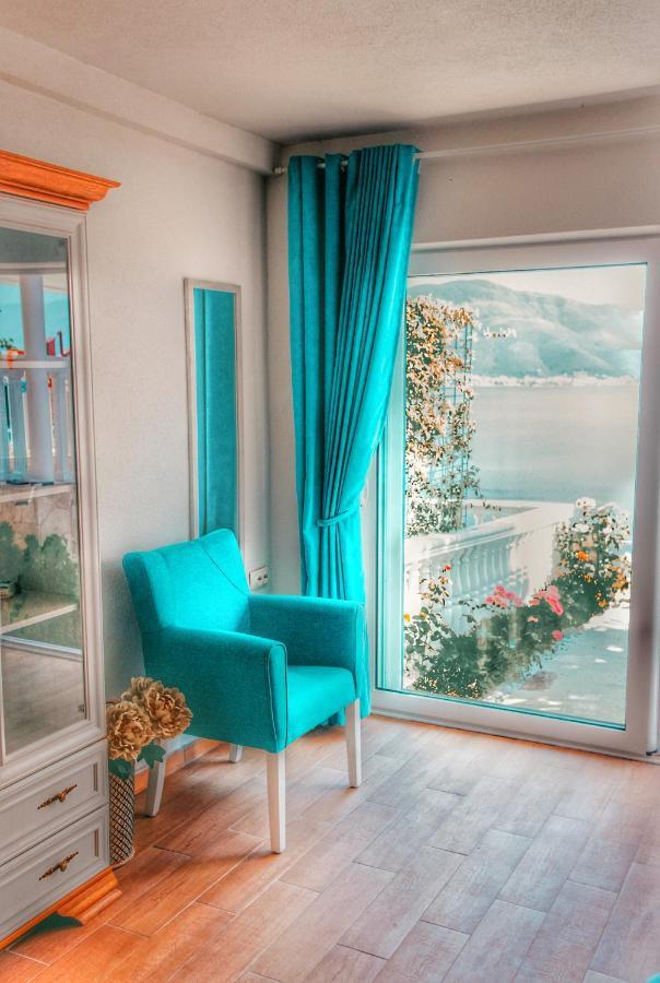 Boka Apartments Тиват Екстериор снимка